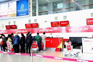 huong dan check in vietjet tai san bay noi bai