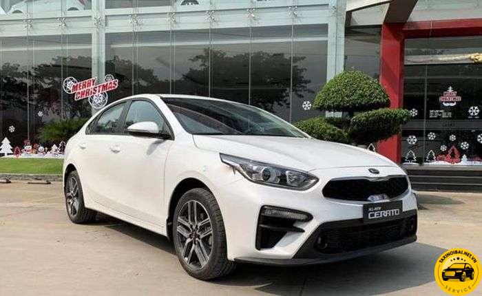 Kia Cerato động cơ mạnh mẽ và vận hành êm ái