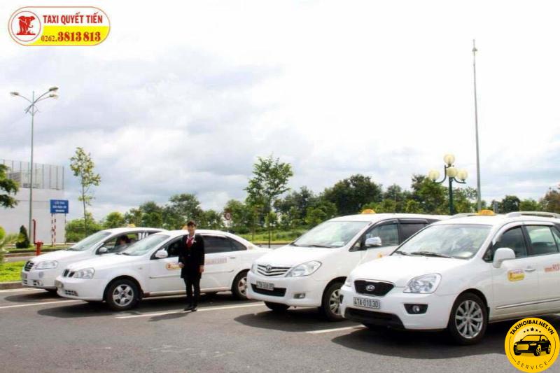 Taxi Quyết Tiến là hãng xe đã có hơn 20 năm kinh nghiệm trong lĩnh vực vận tải trên tỉnh thành