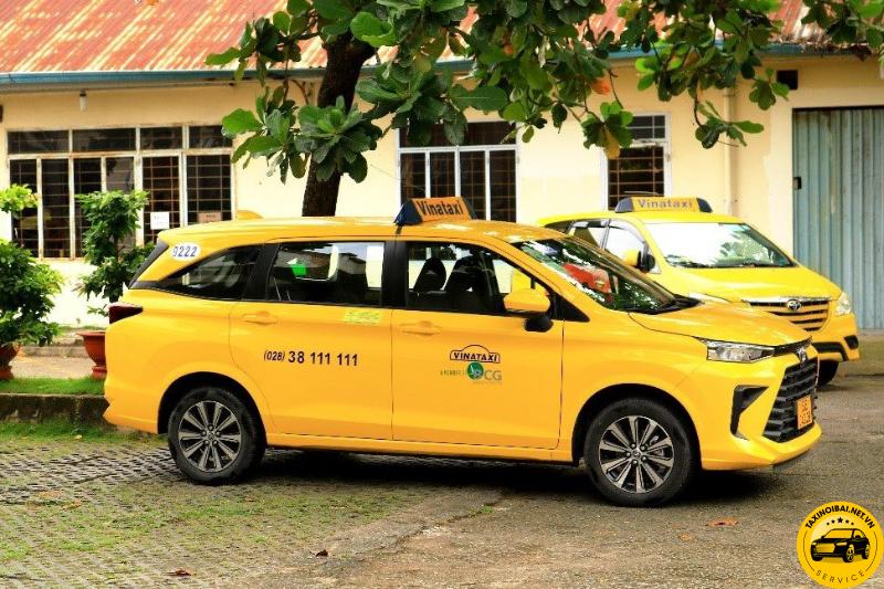 VinaTaxi sở hữu đội xe hiện đại với hơn 3.000 chiếc taxi phục vụ khách hàng