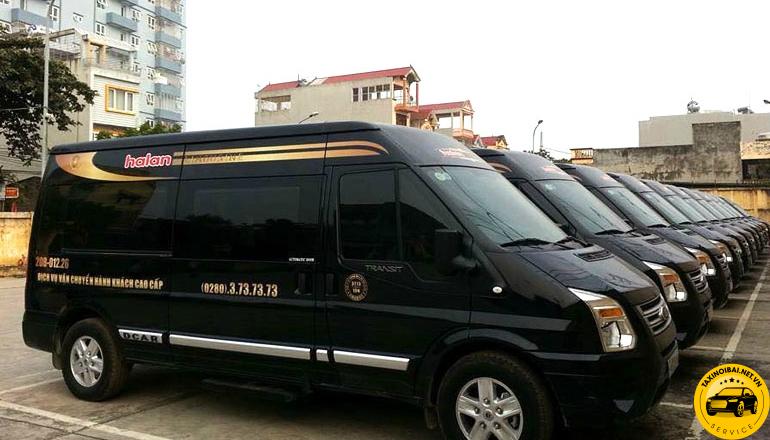 Taxi Hà Lan với dàn xe đời mới phục vụ khách hàng