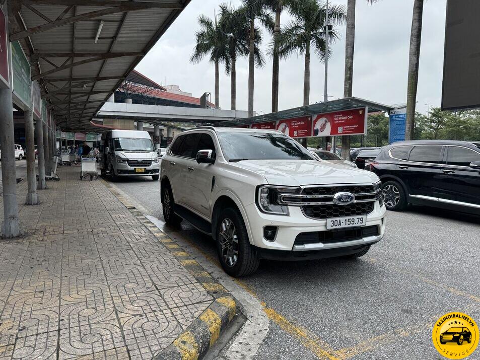 Dịch vụ xe 7 chỗ đi Nội Bài, lựa chọn lý tưởng cho 4–6 hành khách cùng nhiều hành lý