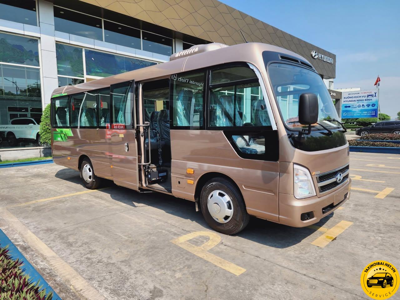 Xe 29 chỗ sân bay Nội Bài – Giải pháp di chuyển thoải mái cho nhóm đông